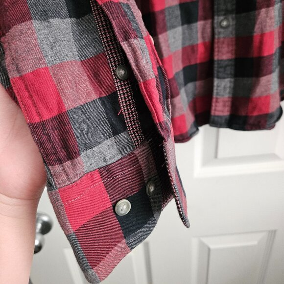 Men's Black Brown 1826 - Size L - Red, Grey &Black Plaid Flannel Button Up Shirt - Picture 7 of 9